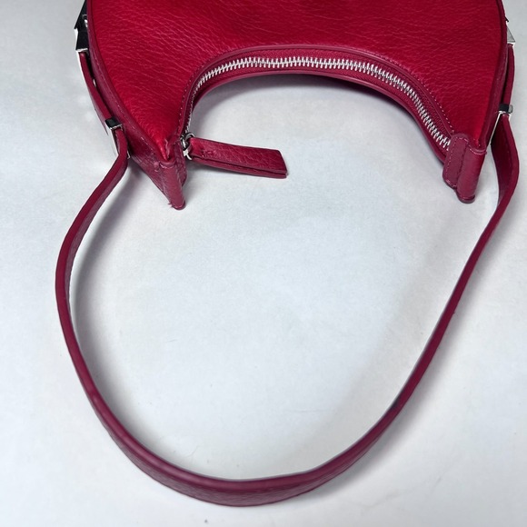 Like Dreams Crescent Hobo Shoulder Bag Red Pebbled Faux Leather Y2K - Picture 4 of 11